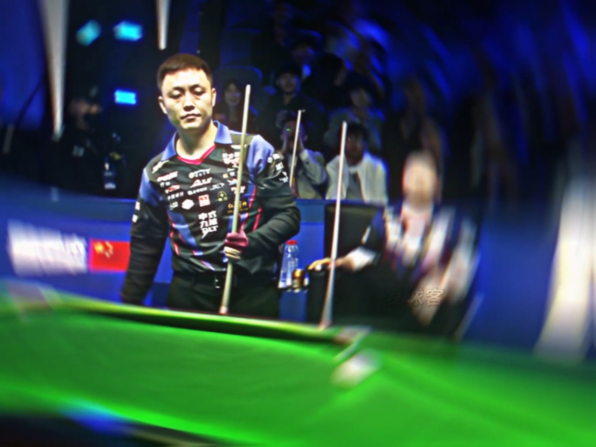 再次吸引了 再次吸引了