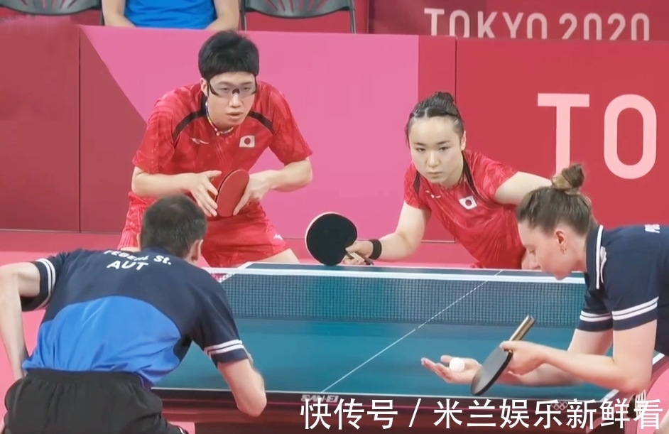 聚光灯下 聚光灯下