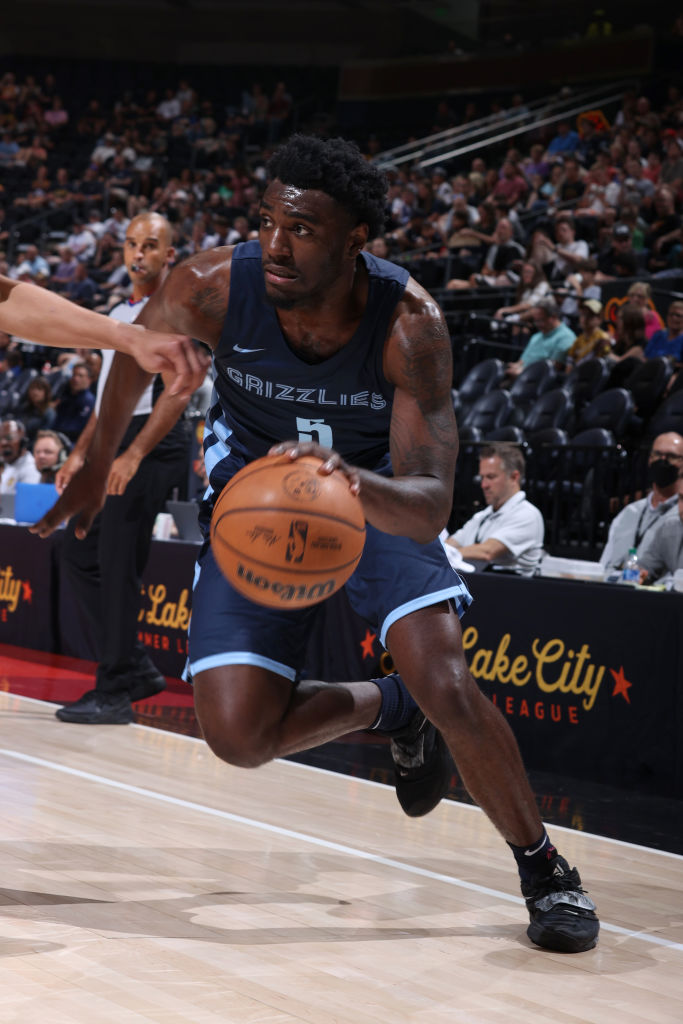 的防守失误 的防守失误