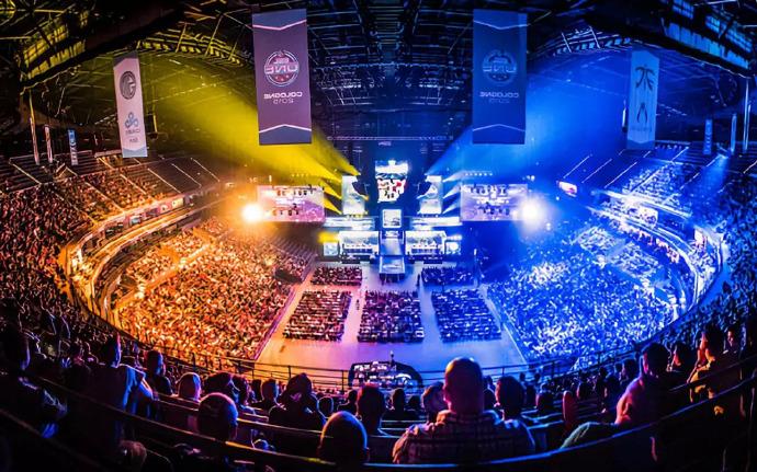 甲比赛中 甲比赛中