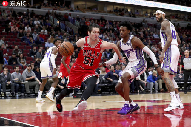 据会觉得 据会觉得