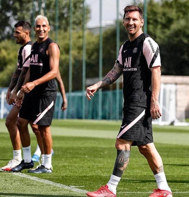 影响力与展 影响力与展