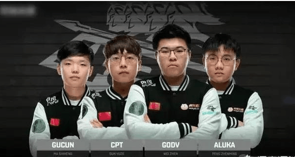 也是他们付 也是他们付