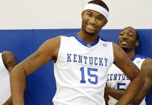 球员身价已 球员身价已